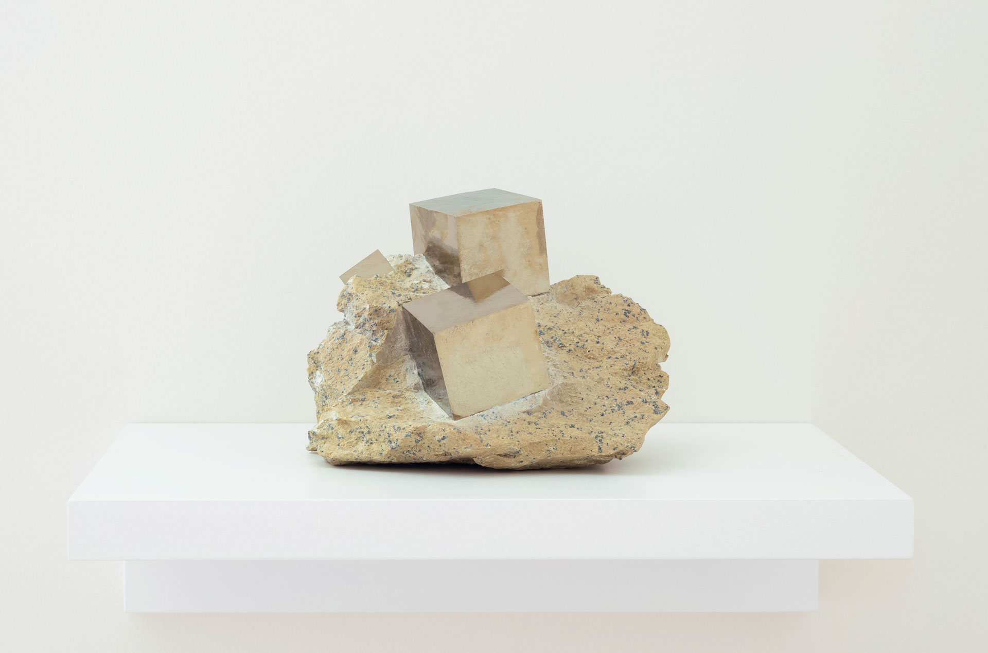 detail-Christian-Louboutin-artflyer